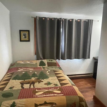 Brown Bear Saloon & Motel Bird Creek Εξωτερικό φωτογραφία